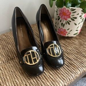 Tommy Hilfiger Brown Patent  Leather Women's Shoes with Buckle Size 9